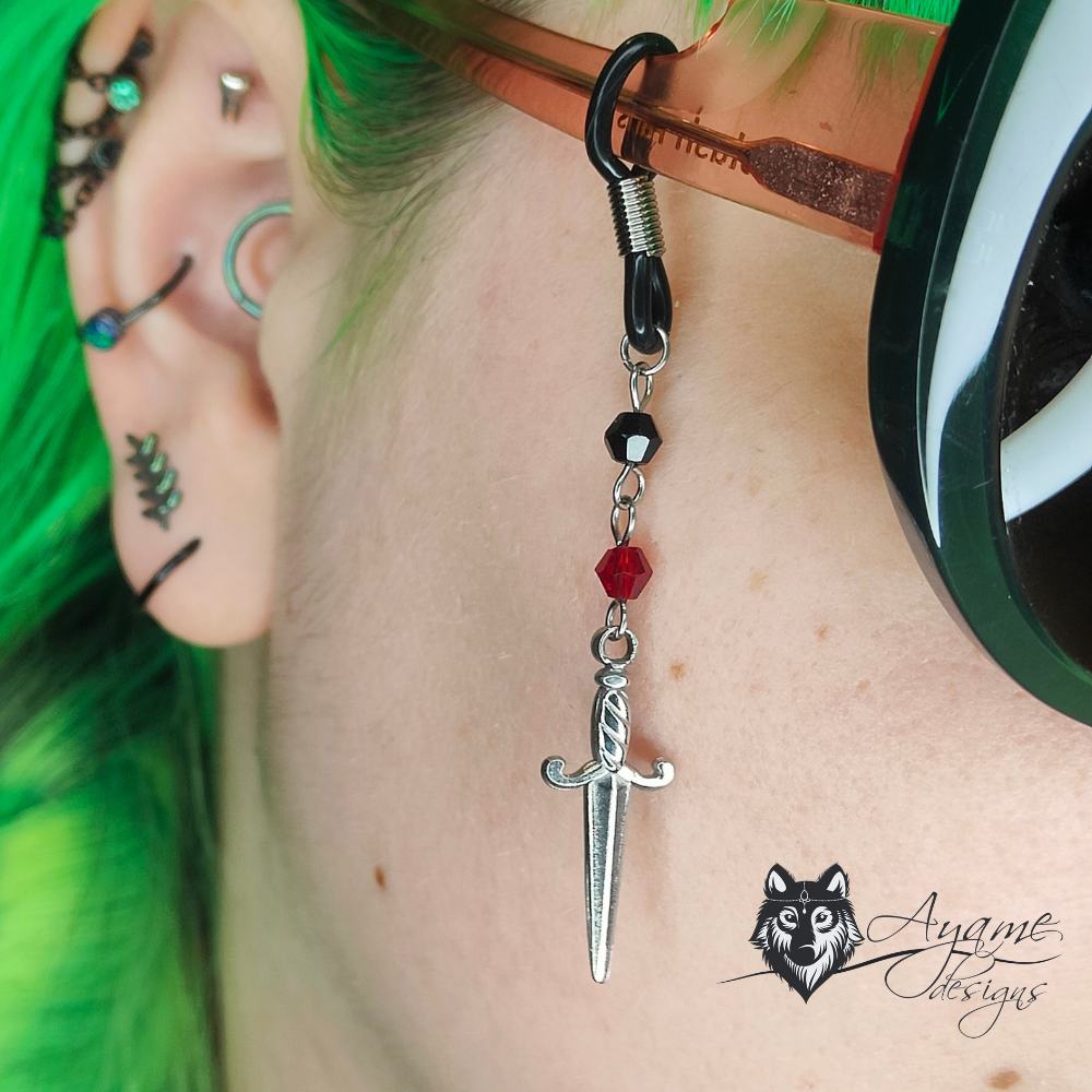 Ayame Designs - Dagger Stainless Steel Brillenhanger - Zilverkleurig